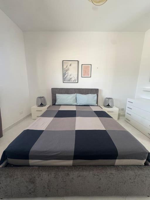 Penthouse With Seaviews Nadur