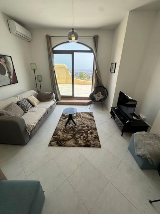 Penthouse With Seaviews * Nadur