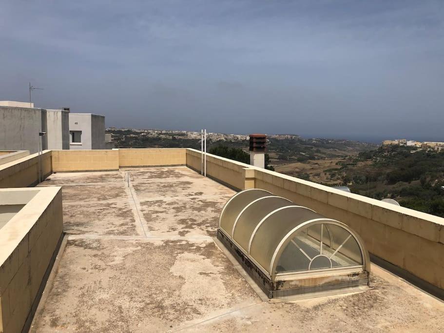 Appartamento Penthouse With Seaviews