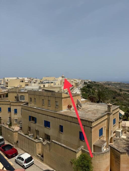 Penthouse With Seaviews Appartamento *